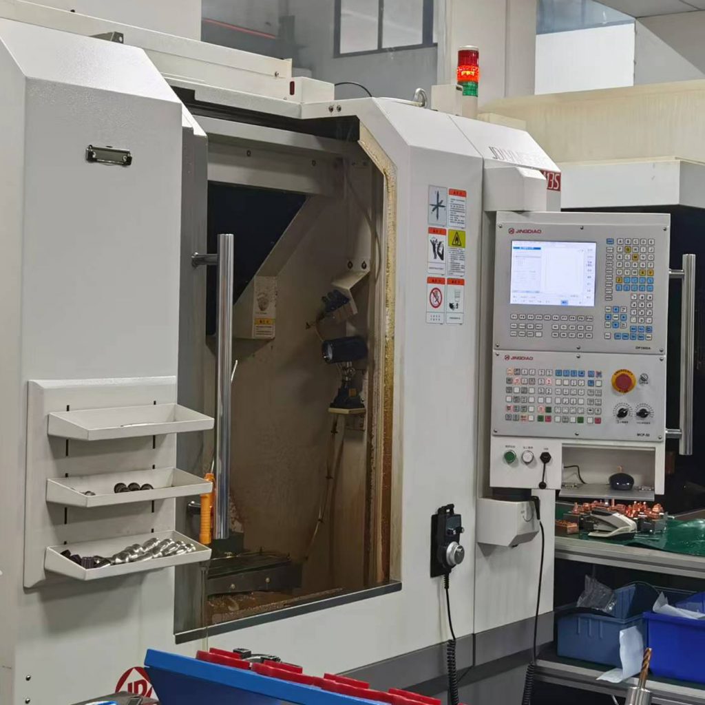 CNC MILLING machine